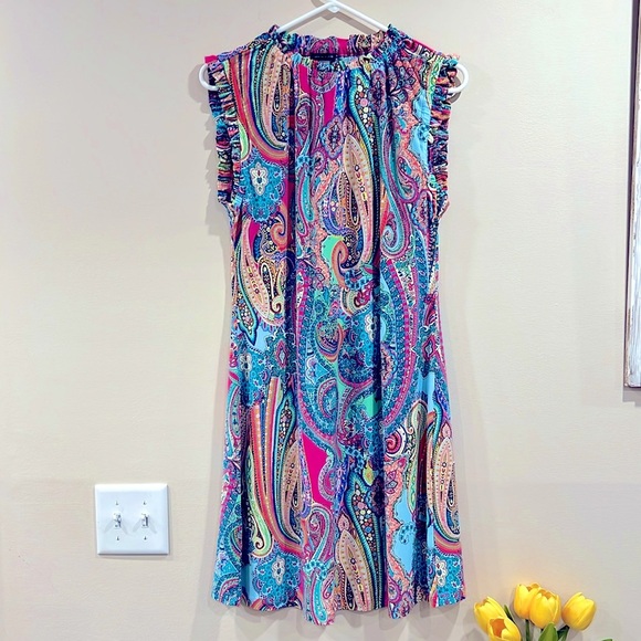 🔥Tommy Hilfiger Pink and Blue Paisley Top🔥 - Picture 1 of 6
